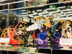 -泡泡玛特POPMART(侨福芳草地店)