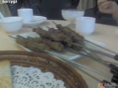 烤羊肉串-巴扎美食·新疆菜·西域歌舞表演餐厅(新疆大厦店)