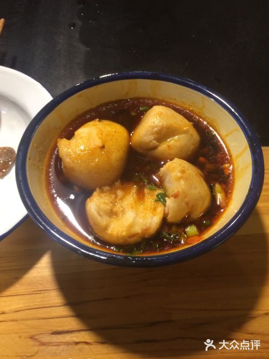 李子坝梁山鸡(李子坝大鸡哥店)图片