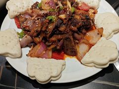-常赢三兄弟·清真涮肉·清真炒菜(朝阳新城店)