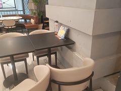 -必胜客(砂之船中东奥莱店)