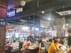 -萍姐火锅·公路夜市(武汉首店)