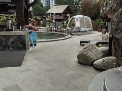-裕龙汤泉