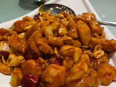 宫保鸡丁-峨嵋酒家(牡丹园店)