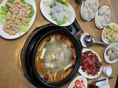 -濠轩阁特色生蚝火锅总店