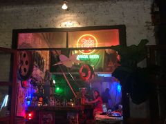 -席娜卡琳火车铁道夜市