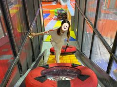 -嗨翻Hi-Fun竞技主题乐园·蹦床亲子生日轰趴(国光1937店)