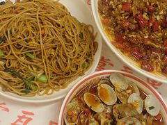 -堂瓦里·33年传统赣菜(第一街区店)