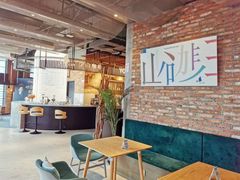 -光海书局(南京东路第一百货店)