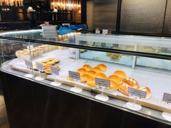 面包甜点陈列柜-新旺茶餐厅(嘉里城店)