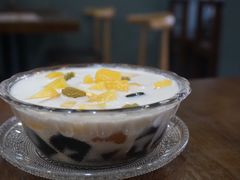 芒果烧仙草-大甜九港式甜品(武林店)