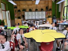 -杭州绿城育华亲亲学校