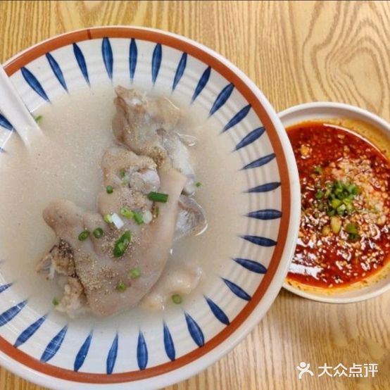 叹记啫粉·捞面·蹄花