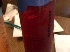 -星巴克臻选(成都环球乐天店)