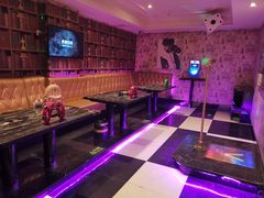 -悦SHOW 量贩式KTV(宝龙广场店)