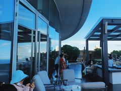 -瑰丽酒店·海吧·天际下午茶·现场DJ·天台酒吧