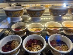 -来龍儿鲜切牛肉自助老火锅