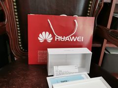 -华为授权体验店(万航渡路)