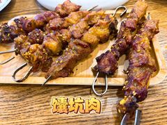 -乡村馕坑肉·烧烤·新疆菜·本地人更爱吃(阿勒泰首店)