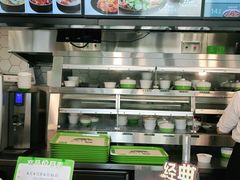-老乡鸡(南京龙池地铁站蓝郡店)