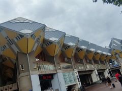 -立体方块屋