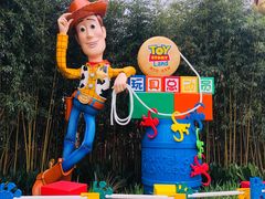 -上海迪士尼度假区