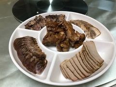 鹿鸣熏酱拼盘-鹿鸣春饭店(总店)