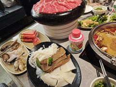 -一绪に寿喜烧(荟聚店)