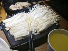 -尚品小土屋涮毛肚(李沧万达店)