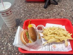 -In-N-Out Burger(LAX)