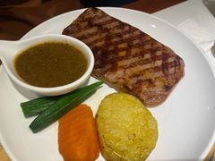 果木风味牛排-斗牛士牛排餐厅(嘉里汇店)