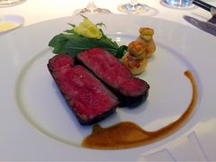 香煎顶级牛扒-AZUR聚(香格里拉饭店)