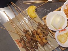 -大头叔烤鸡爪·朝鲜族烤串(天池路店)