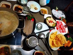 -捞王锅物料理(上海世茂广场店)