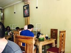 -Warung Babi Guling Ibu Oka 3