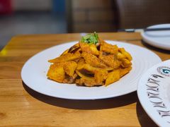 馕丁炒烤肉-胖老汉椒麻鸡清真新疆菜(西御街店)