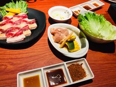 -山之屋炭火烧肉·生啤畅饮(大朗万科中央公园店)