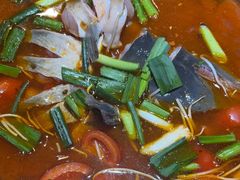 -亮欢寨酸汤鱼(沙冲路店)