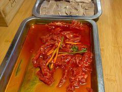 -洱火云南酸菜牛肉火锅(石景山当代商城店)