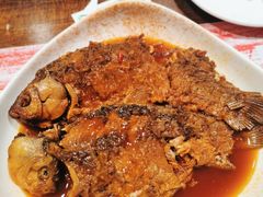 黄酒酥鲫鱼-七菜馆·东北菜·蒸饺(文体路店)