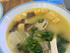 -小杨生煎(白玉兰广场店)
