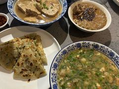 -荣家小吃(紫阳街店)