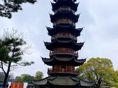 -龙华寺