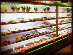 自助取餐区-珍巴奴毛肚牛肉小火锅(四惠店)