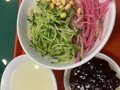 -护国寺小吃(动物园店)