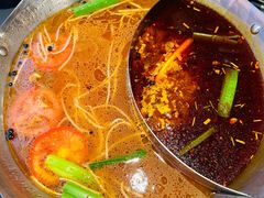 -由衷贵州酸汤牛肉火锅(新桥店)