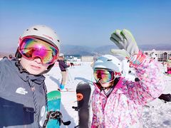 -鳌山滑雪度假区