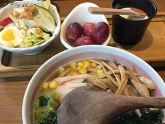 -上海尊茂酒店