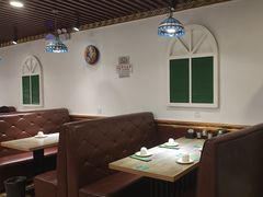 -巴依兄弟西域美食(机场店)