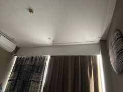 -莫泰酒店(厦门万象城火车站地铁站店)